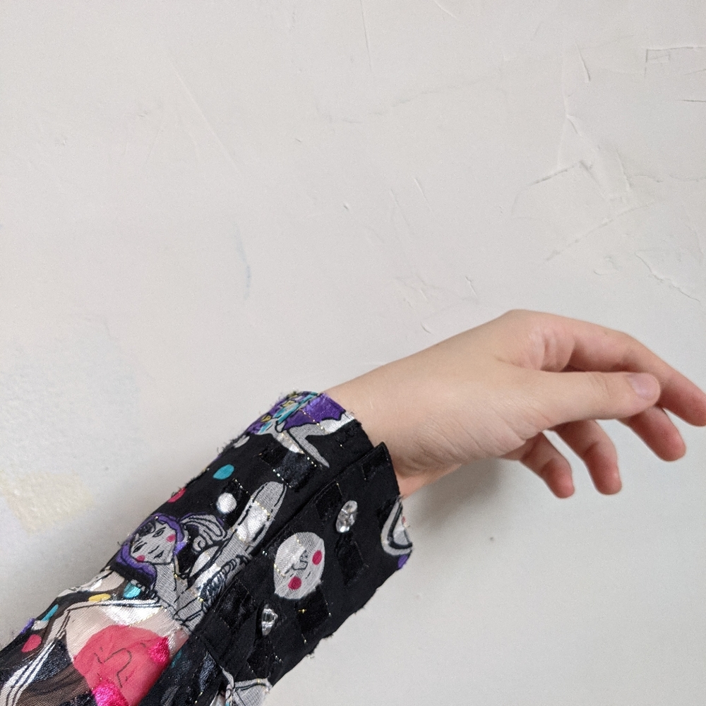 Funky Pattern See-Through Blouse - Picture 5 of 12